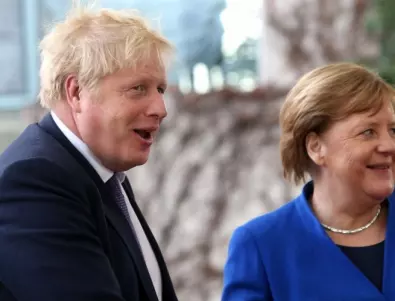 Джонсън посреща Меркел в Лондон на 2 юли 