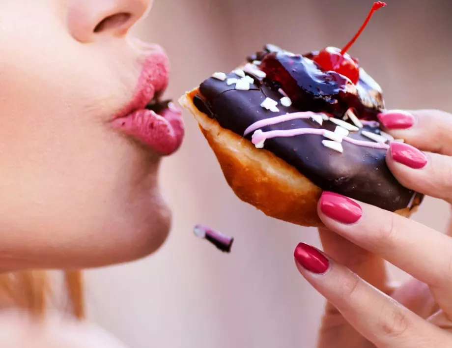 7 сигнала, които ви казват, че прекалявате със захарта