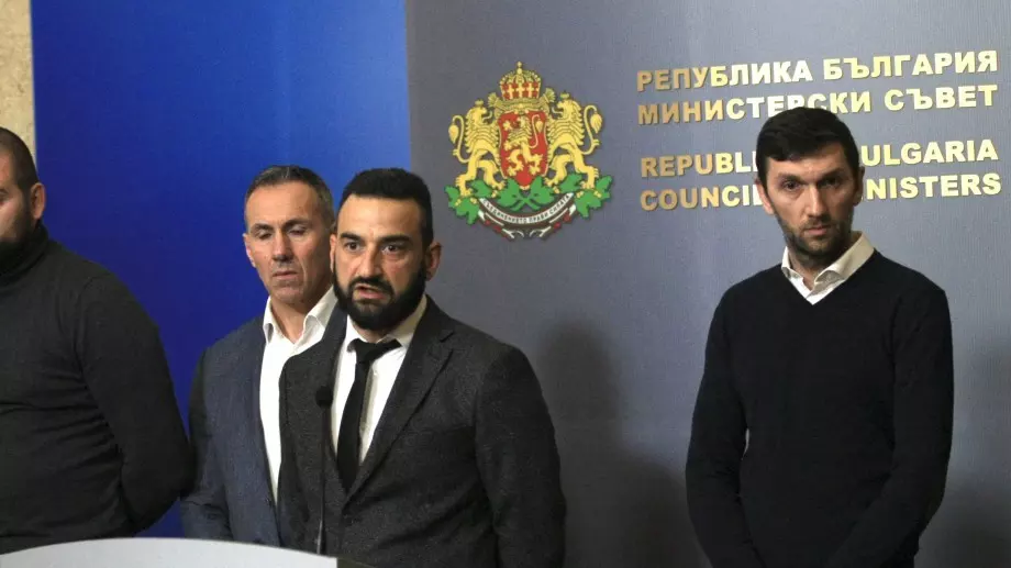 Шефът на НКП: Това, което се случва е гавра, Божков да върне акциите в клуба