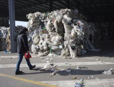 България връща контейнерите с отпадъци на Италия 