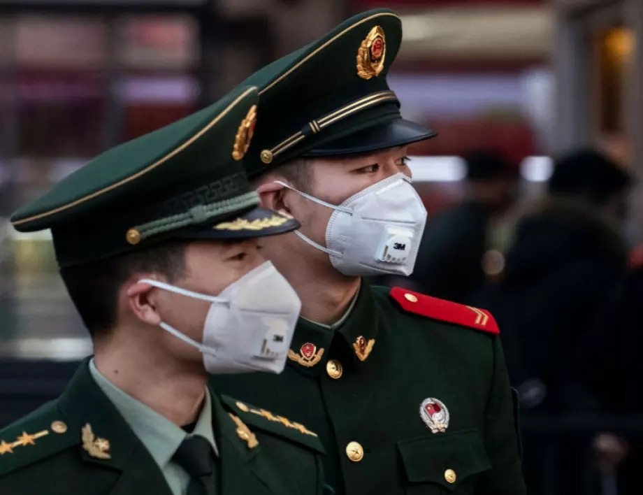 Коронавирус: Масови арести в Китай за продажба на фалшиви медицински маски 