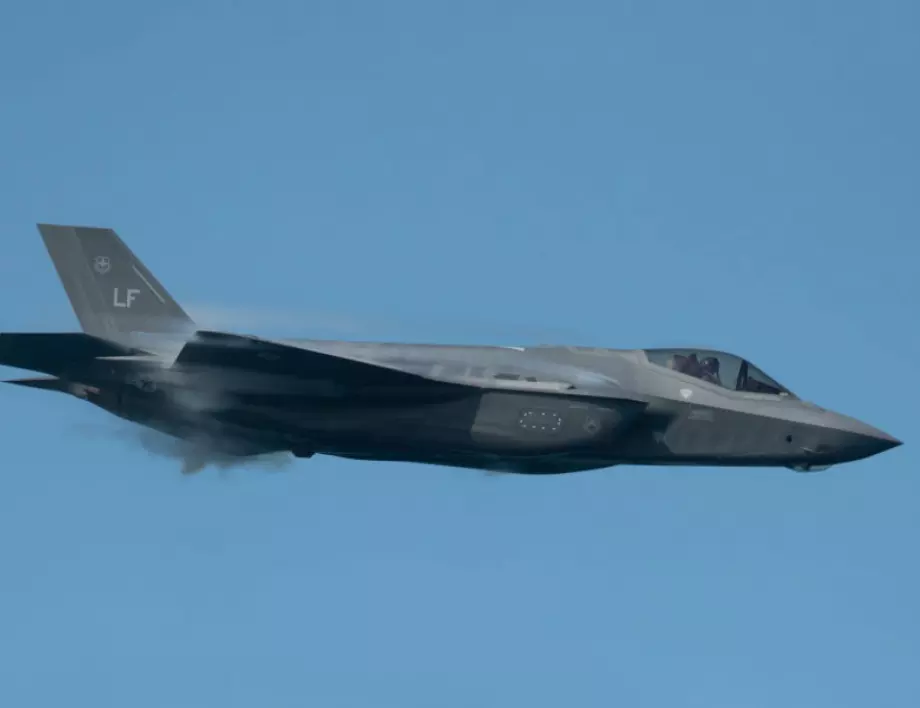 Eксперт: Убиецът на американския изтребител F-35 ще се появи догодина