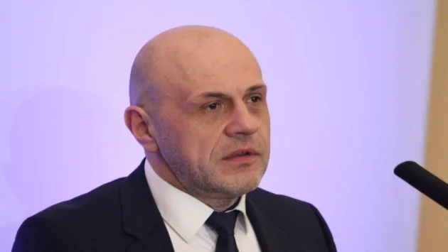Дончев: Ще подадем оставка, когато се скъса връзката с българското общество