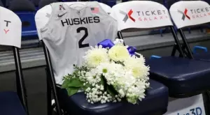 Отборът, за който Джиана мечтаеше да играе, почете паметта ѝ (ВИДЕО)