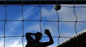 ВИДЕО: Голям смях с тв водещ, който не може да произнесе имената на топ отбори