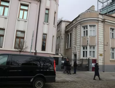 Прокуратура и полиция влязоха в офиси на Васил Божков и Национална лотария