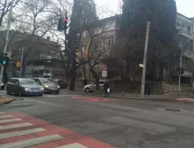 6 старозагорски кръстовища със сигнализация, избягваща конфликти между пешеходци и шофьори