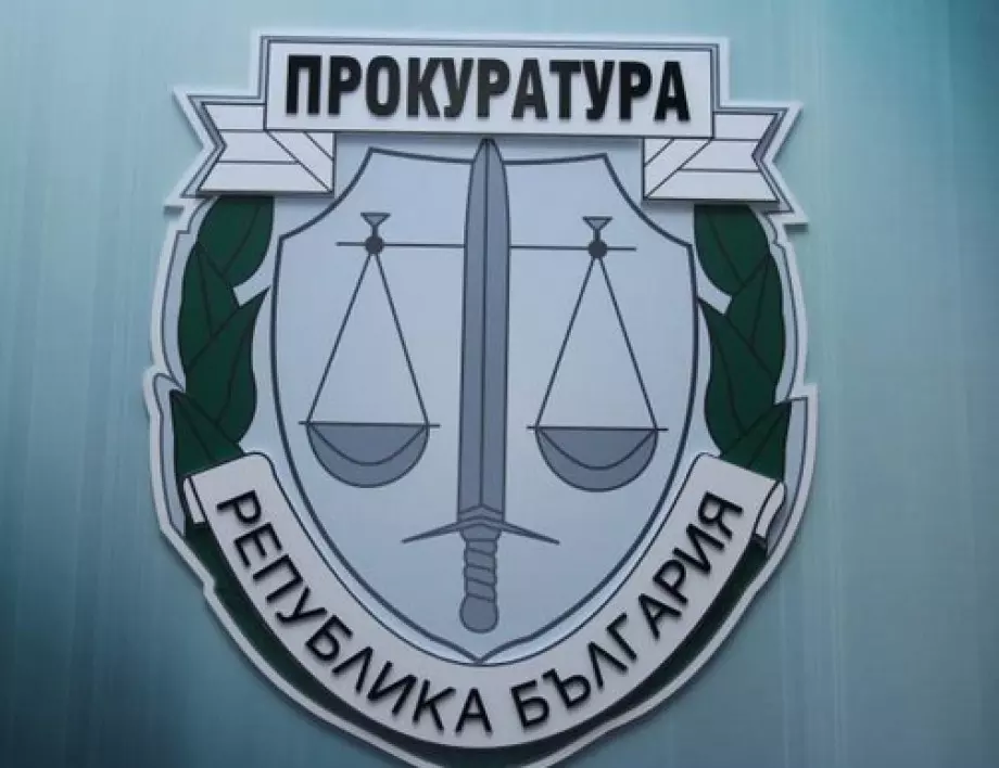 Гешев: Медиите да питат Лозан Панов за съдия Миталов 