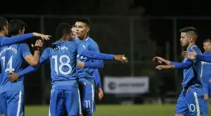 {{ otherArticle[0].article.title }}