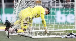 {{ otherArticle[0].article.title }}