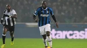 {{ otherArticle[0].article.title }}