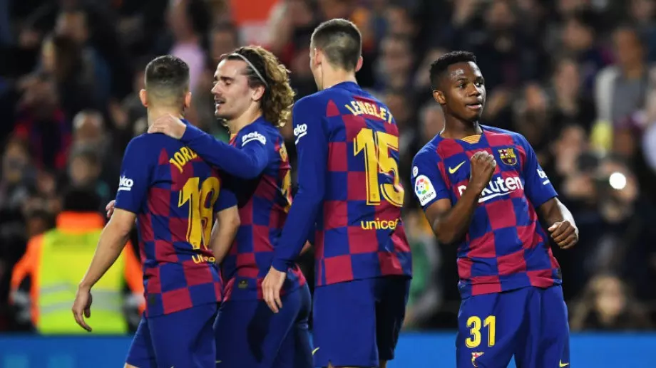 Деветима от Барселона може да поемат към Висшата лига