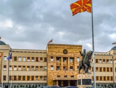 И Северна Македония затвори границите си, наложи наказания за спекула с храни