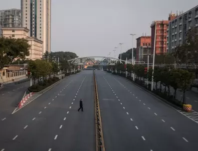 Втори град в Китай под пълна карантина заради заразата