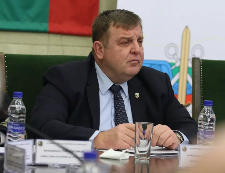Каракачанов иска 30 млн. лв. за купуване на български стоки за Държавния резерв