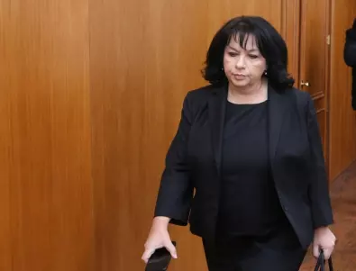 Теменужка Петкова обвини енергийния министър в 