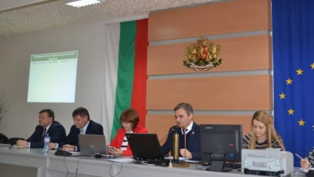 Приеха бюджета на община Казанлък на второ четене 