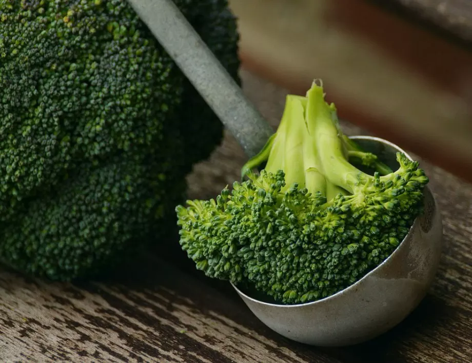 Рецепта на деня: Панирани броколи