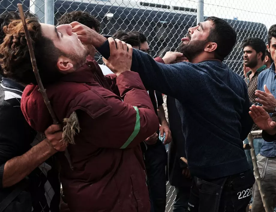 Егейските острови буквално тръгват на бунт срещу гръцкото правителство - заради мигрантите