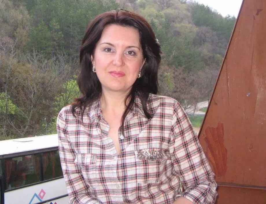 Стотици кръводарители са нужни, за да бъде спасен животът на учителка от Асеновград*