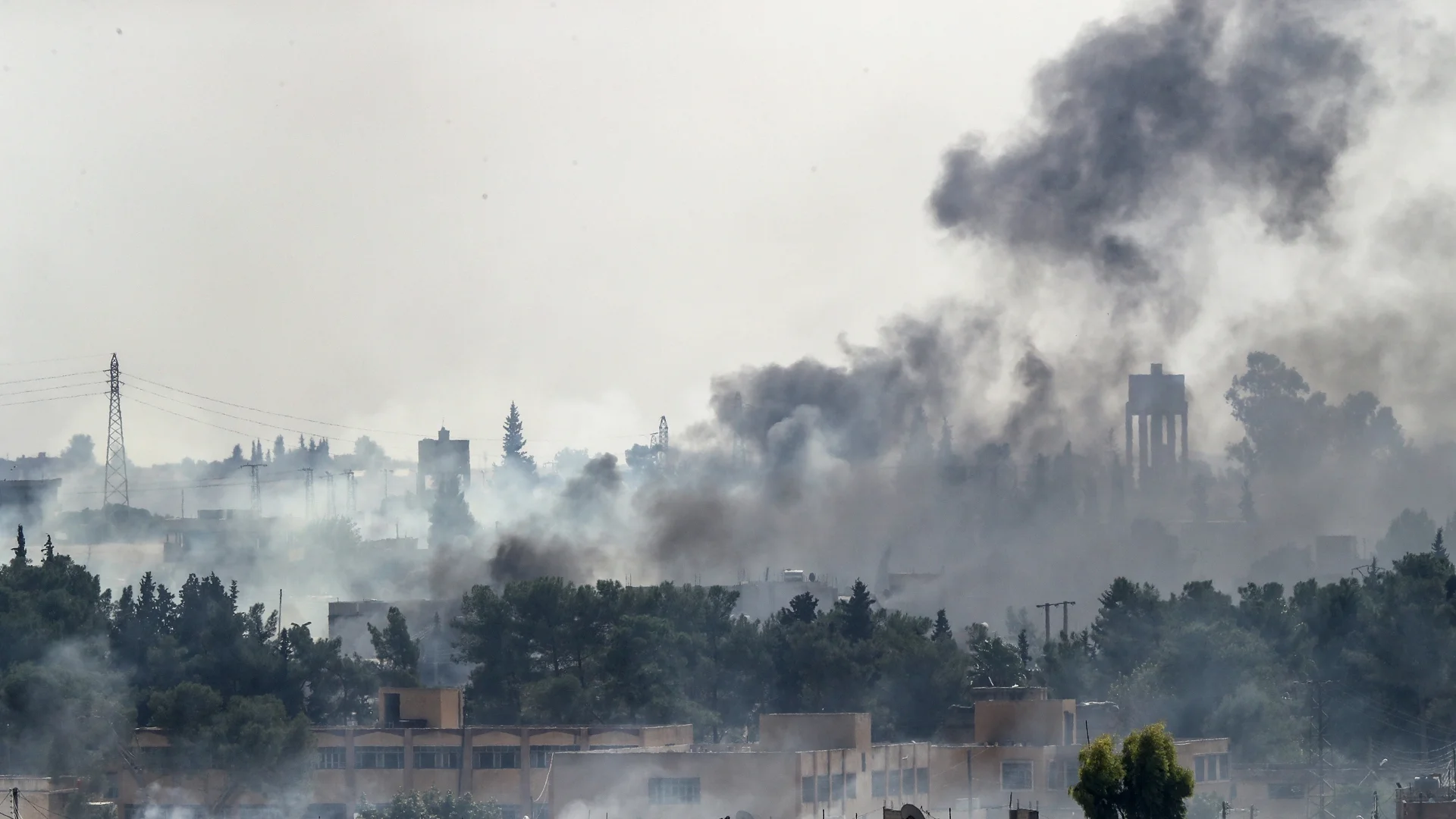 Най-малко 14 войници, убити от ИДИЛ в Сирия 