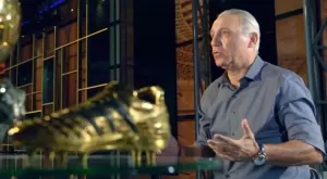 {{ otherArticle[0].article.title }}