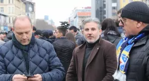 Няма начин "Ефбет" да спонсорира Левски, категоричен е Тити Папазов