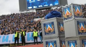 {{ otherArticle[0].article.title }}