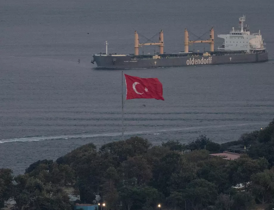 САЩ предупредиха Турция да не дразни Гърция с операция в Средиземно море 