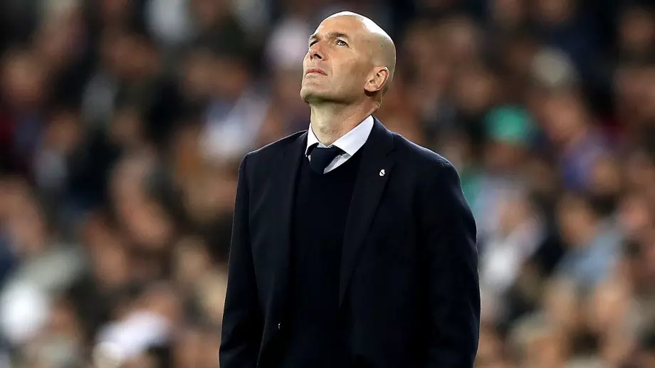 Напрежение в Реал Мадрид след решение на Зинедин Зидан