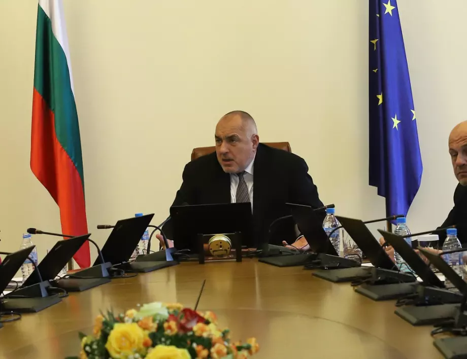 Бойко Борисов предлага да не се удължава грипната ваканция (ВИДЕО)