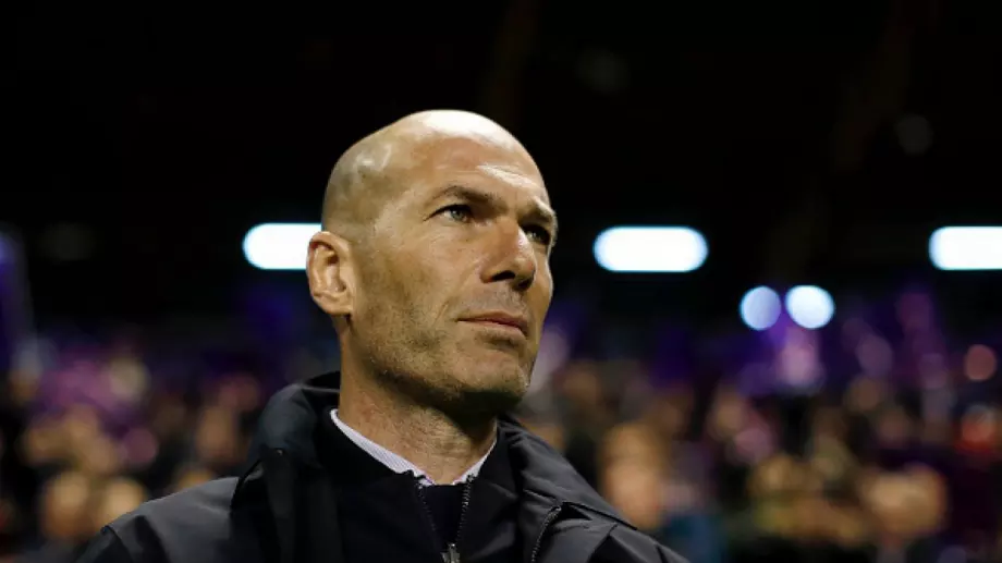 Раул е най-вероятният наследник на Зинедин Зидан в Реал Мадрид