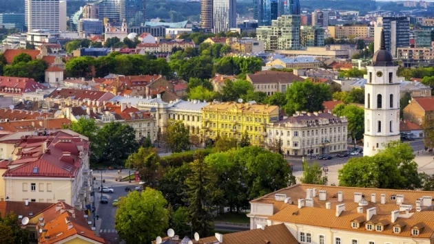 Литва наложи карантина за всички, пристигащи от България
