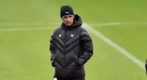 {{ otherArticle[0].article.title }}