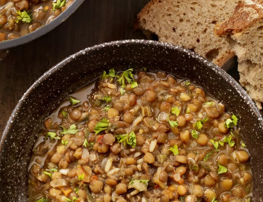 Рецепта на деня: Супа леща с бекон