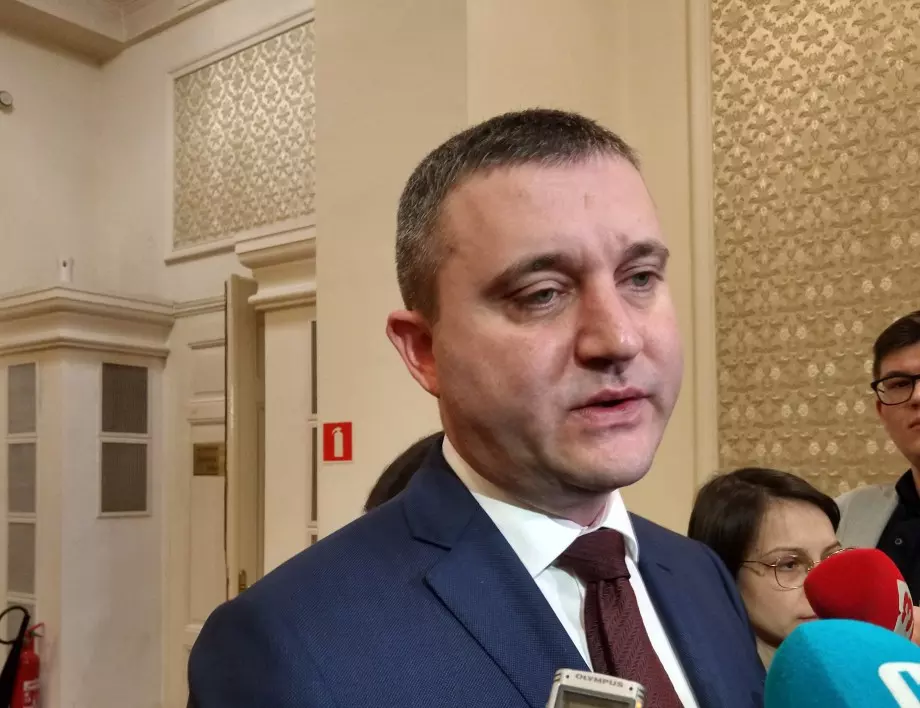 Адвокати към Борисов: Горанов да се извини, че ни нарече "маргинали"