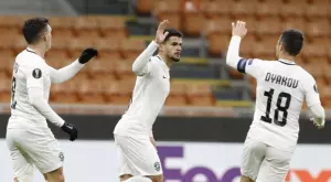 {{ otherArticle[0].article.title }}