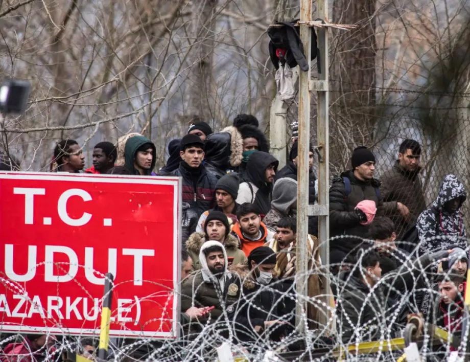 ЕС подготвя 500 милиона евро за бежанците в Турция 