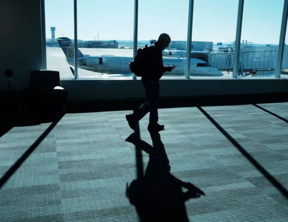 74% спад на пътниците на гръцките летища 