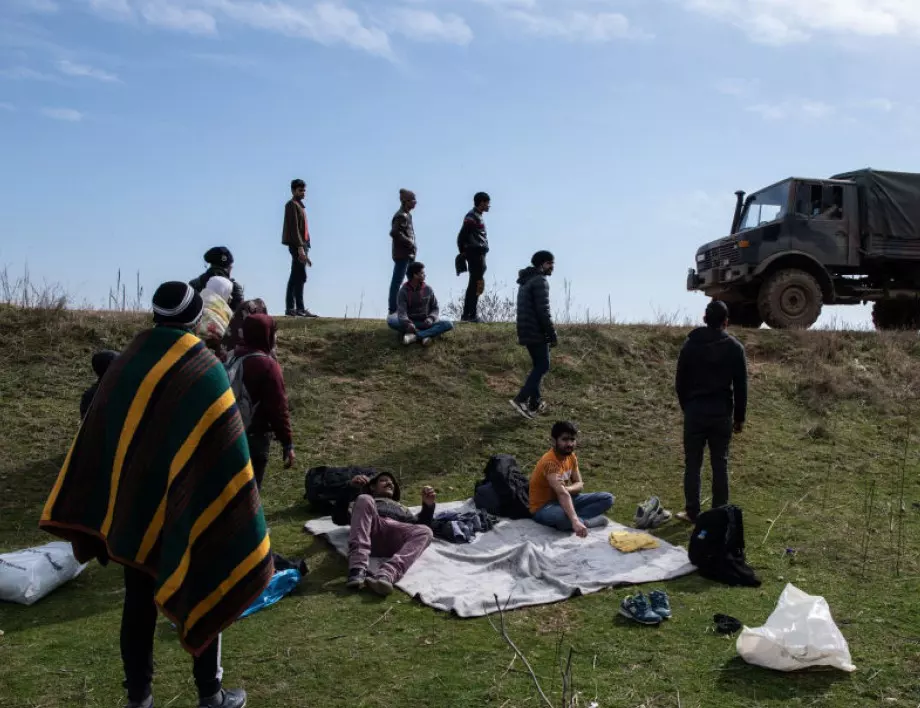 Анкара: Над 142 000 мигранти са пресекли границите на Турция с ЕС 