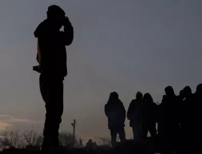 Екстрадират в Гърция обвиняем за трафик на мигранти 