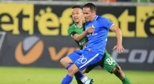 {{ otherArticle[0].article.title }}