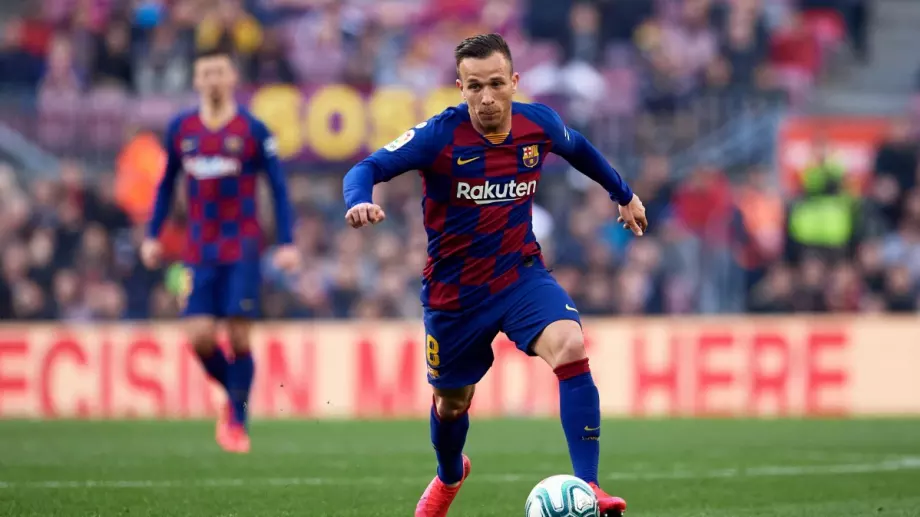 Sky Sports: Ювентус и Барселона се разбраха за Артур