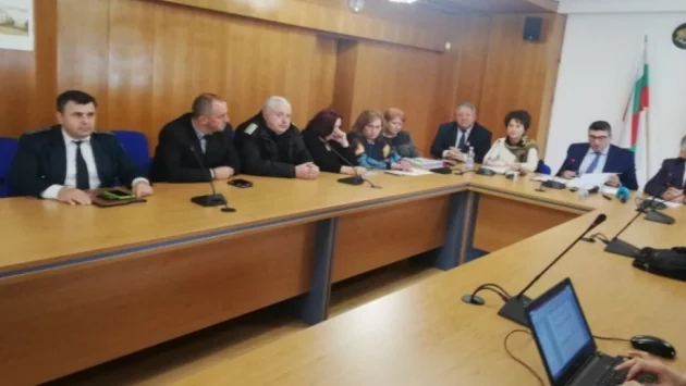 Проверяват за контрабанда с медицински средства срещу коронавируса