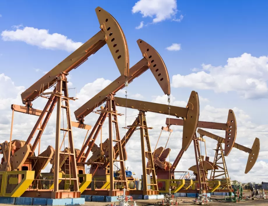 Американските петролни компании въвеждат санкции срещу Саудитска Арабия и Русия 