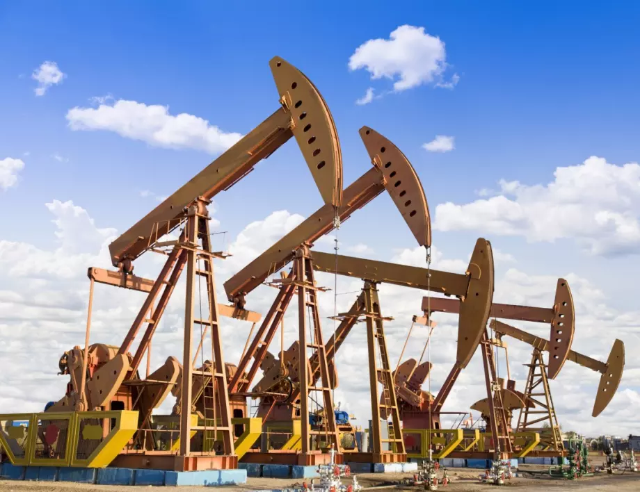 Три причини защо цената на петрола ще остане висока