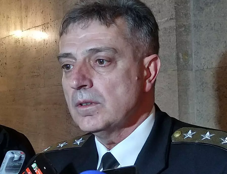 Адмирал Ефтимов: България е защитена, нека българите се чувстват спокойни