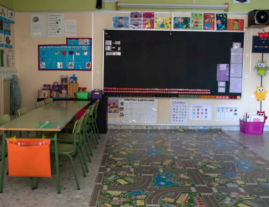 В Черна гора не бързат да отварят училищата