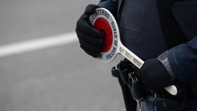 Десетки българи са блокирани на границата между Сърбия и Хърватия
