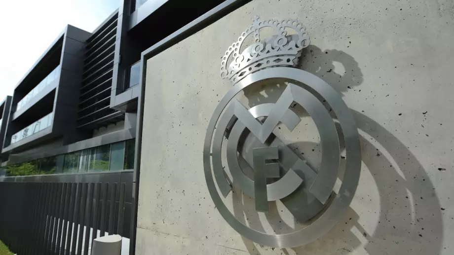 Бивш вицепрезидент на Реал Мадрид почина от коронавирус